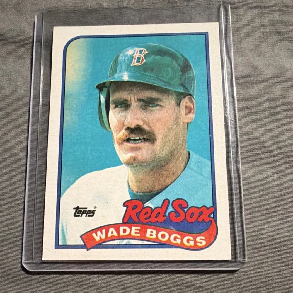 Topps 1989 Wade Boggs #600 Boston Red Sox Baseball Card MLB Sports Trading Card